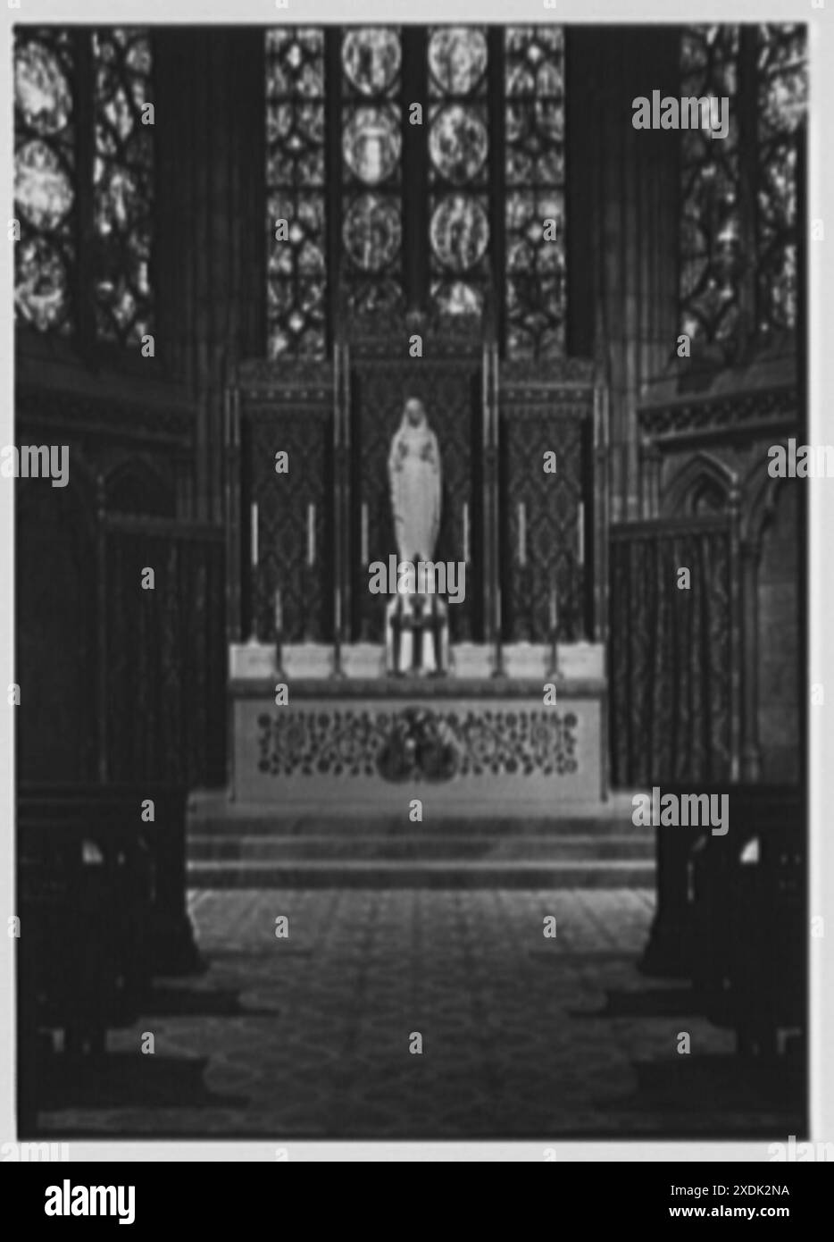 Cathédrale de Patrick –, Lady Chapel. Autel, vue directe I. Collection Gottscho-Schleisner Banque D'Images