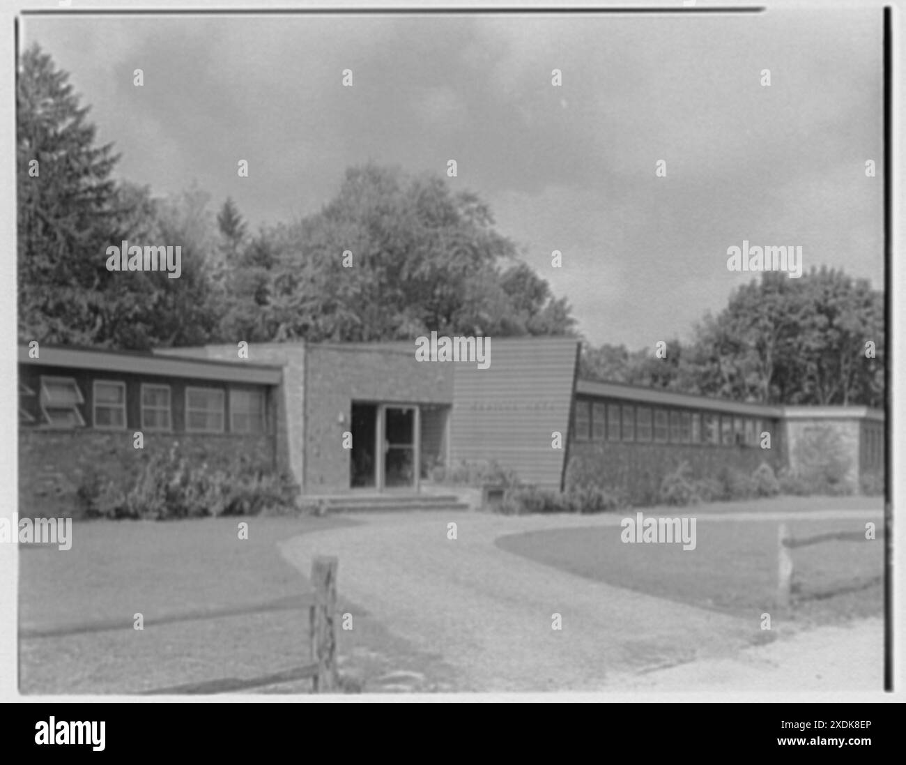 Medical Arts Center, Bay Shore, long Island. Détail extérieur. Collection Gottscho-Schleisner Banque D'Images