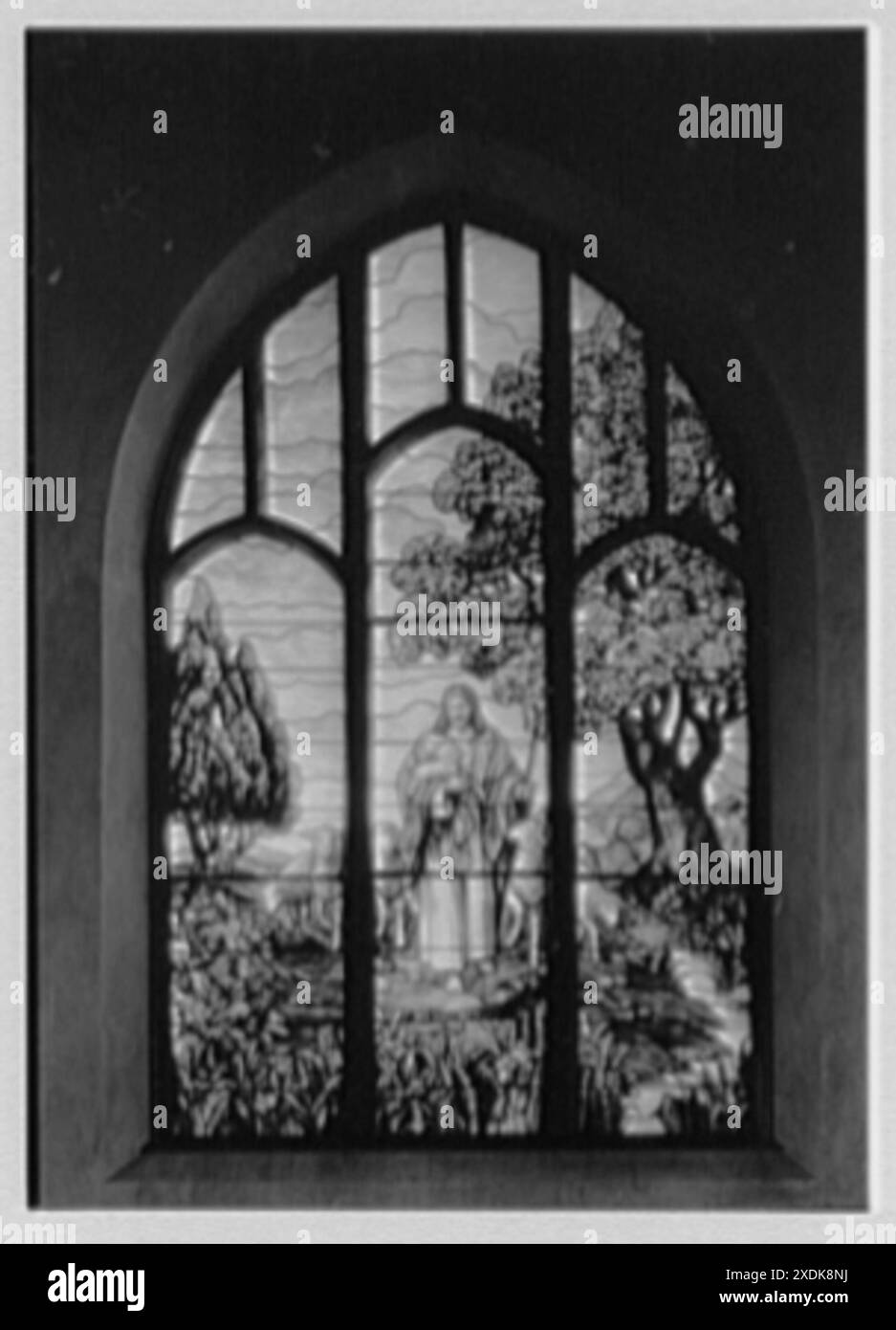 Église communautaire, East Williston, long Island. Fenêtre en verre. Collection Gottscho-Schleisner Banque D'Images
