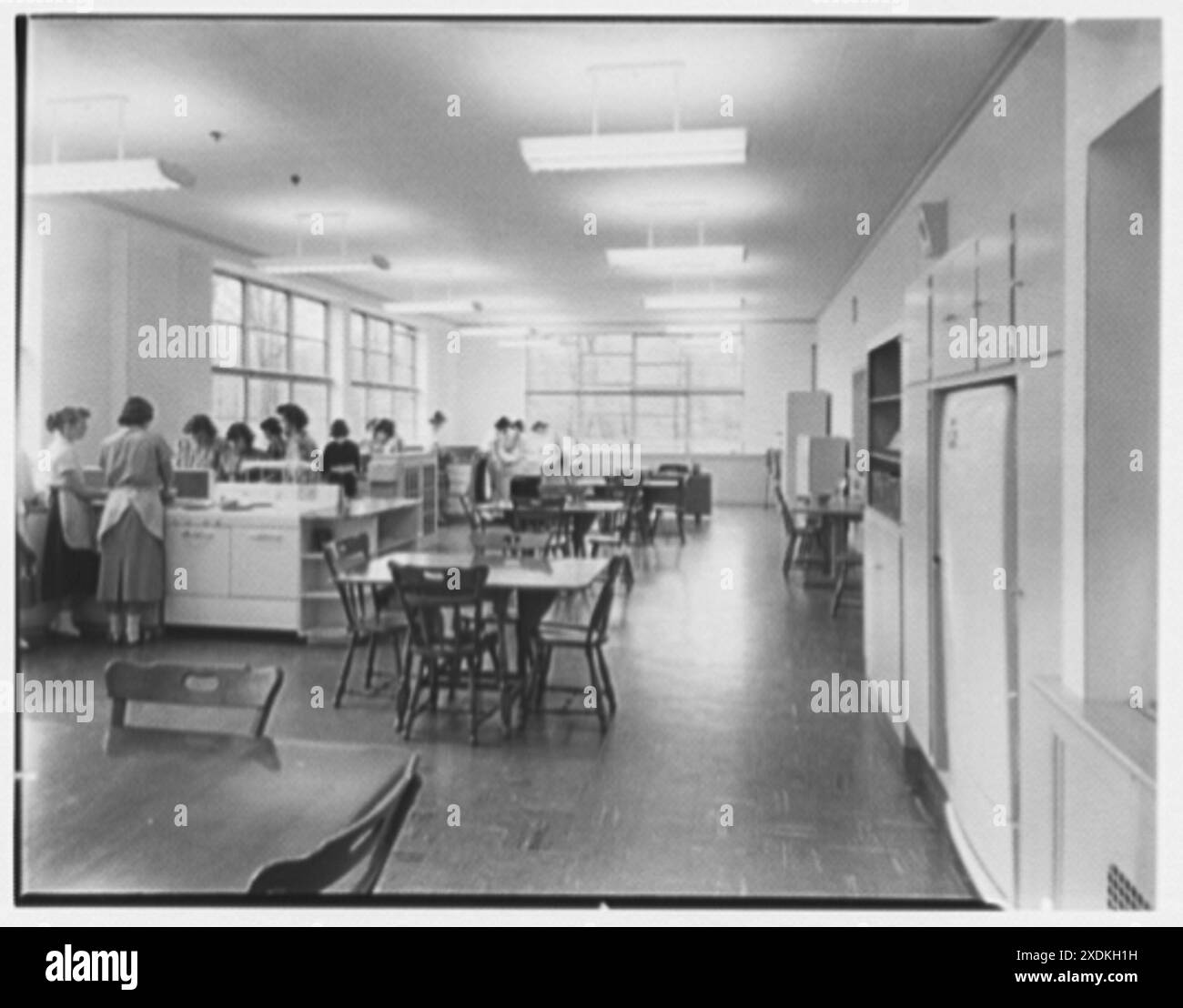 Walter R. Dolan Junior High School, Tom's Rd, Stamford, Connecticut. Art. Accueil Collection Gottscho-Schleisner Banque D'Images