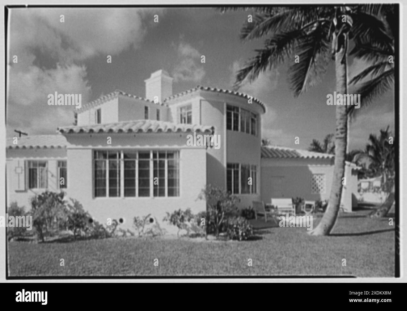 G.C. Pound, résidence à Hollywood, Floride. Façade arrière. Collection Gottscho-Schleisner Banque D'Images