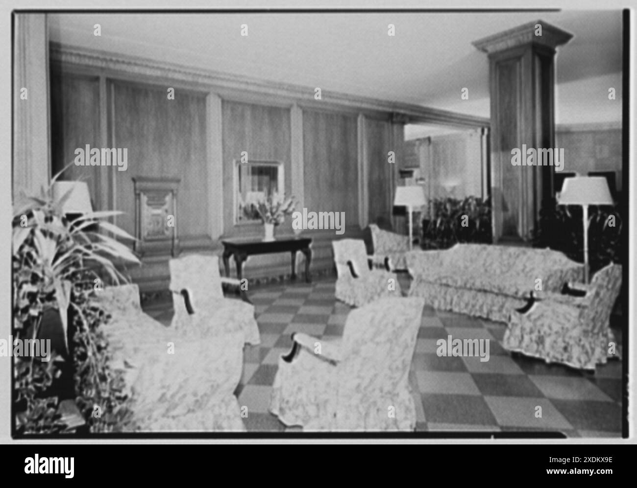 Belmont Plaza Hotel, 49e établissement et Lexington Ave., New York. Hall, section centrale. Collection Gottscho-Schleisner Banque D'Images