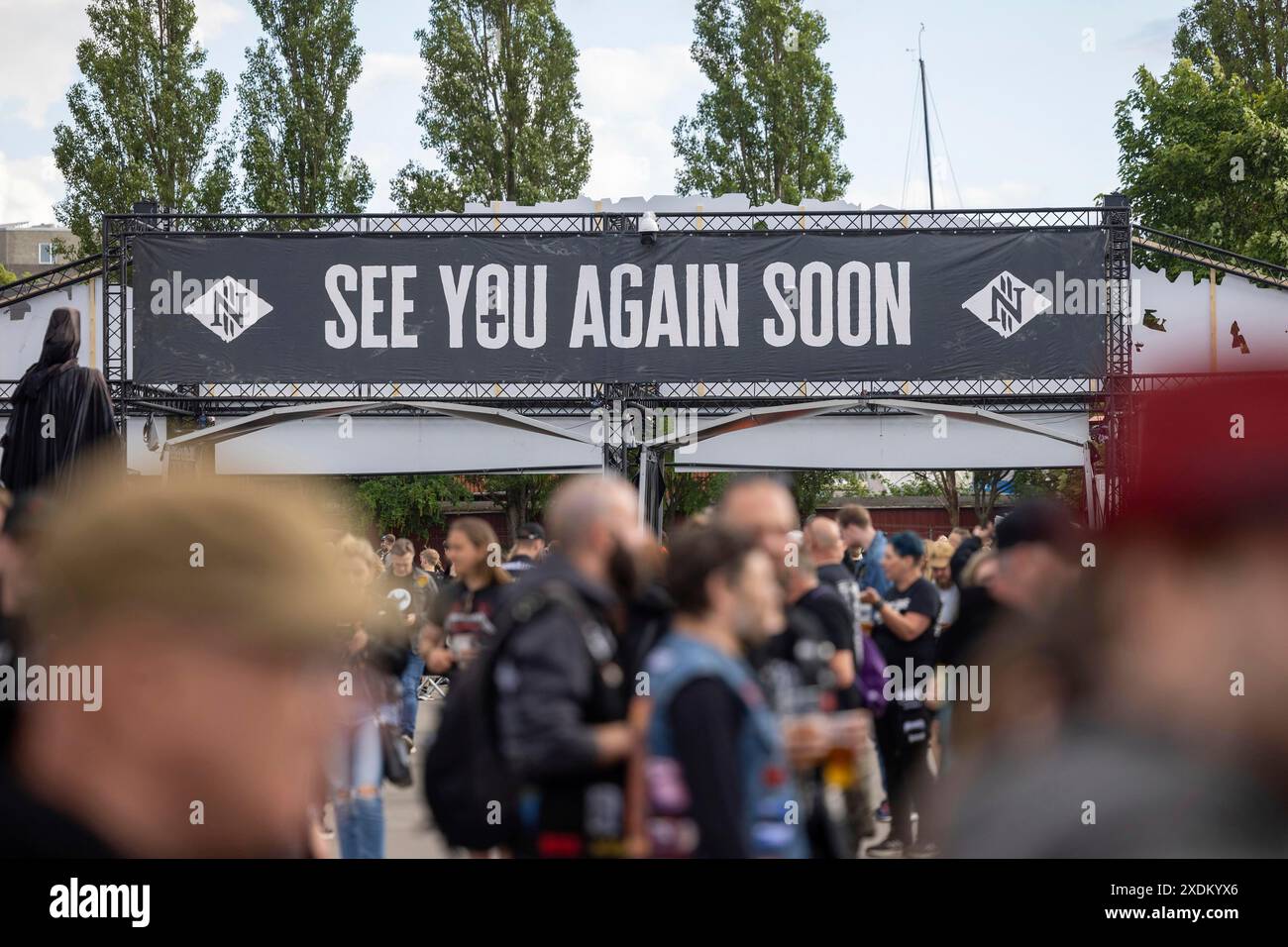Copenhague, Danemark - 6,2024 : sortie avec inscription a bientôt au Festival du métal de Copenhague au Kloverparken Camping Copenhagen Banque D'Images