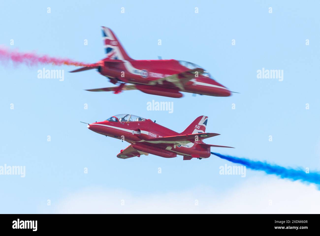 Aérodrome de Sywell, Northamptonshire, Royaume-Uni. 23 juin 2024. Le Sywell Airshow est un nouvel événement sur le calendrier du salon aéronautique et a été conclu par l'équipe d'affichage des flèches rouges de la RAF. Laissez-passer de l'opposition Banque D'Images