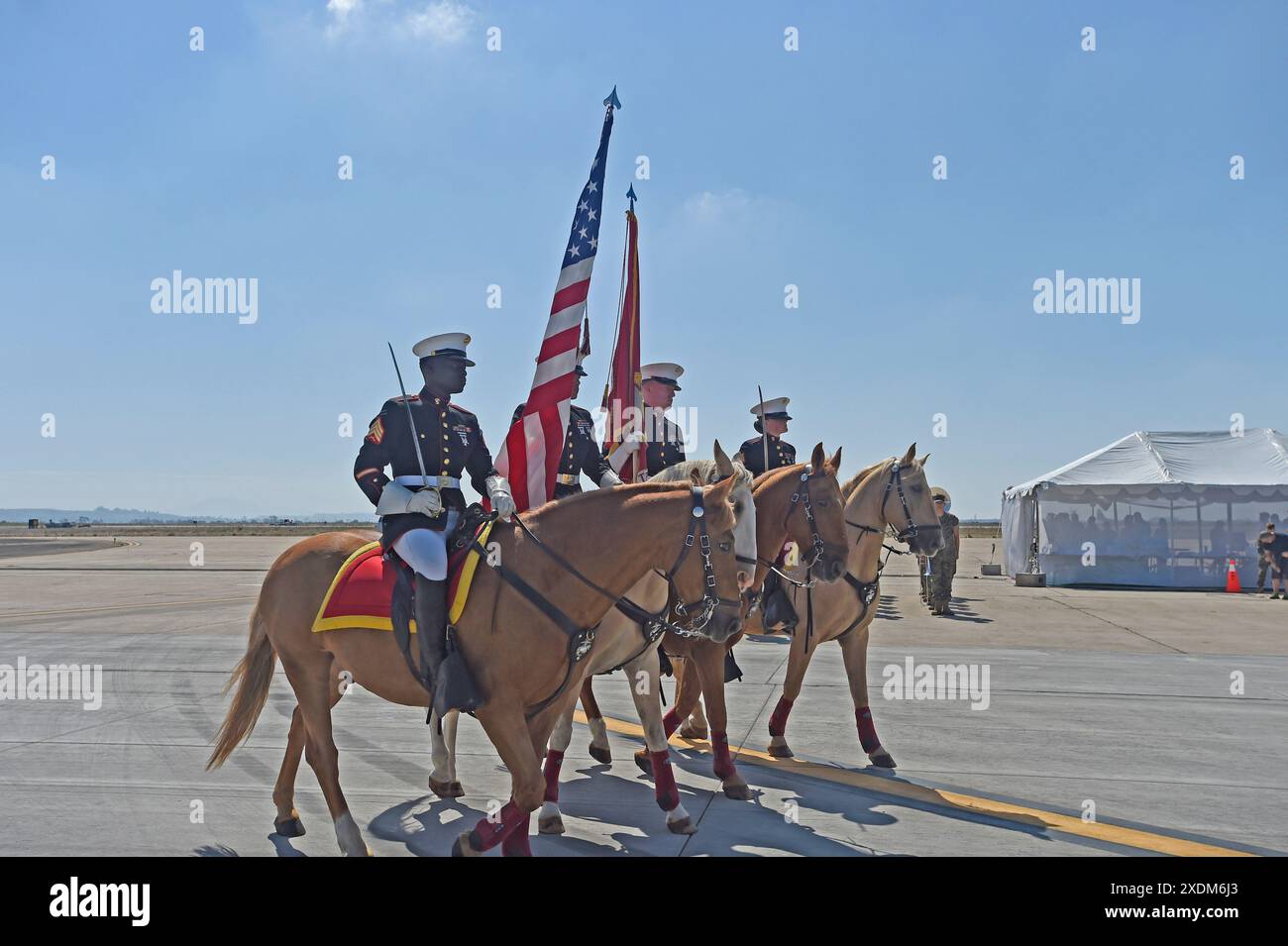 Le corps des Marines des États-Unis monte une garde de couleur au MCAS Miramar Banque D'Images