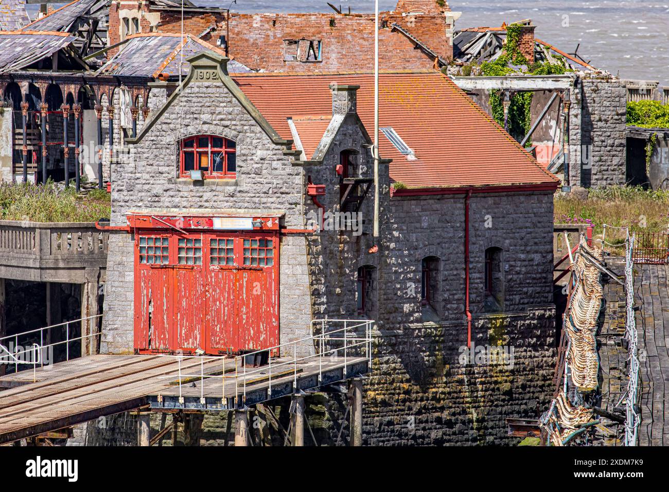 Images de la jetée historique de Birnbeck abandonnée à Weston-super-Mare pour laquelle le conseil du Somerset Nord a obtenu des fonds pour restaurer la structure. Banque D'Images