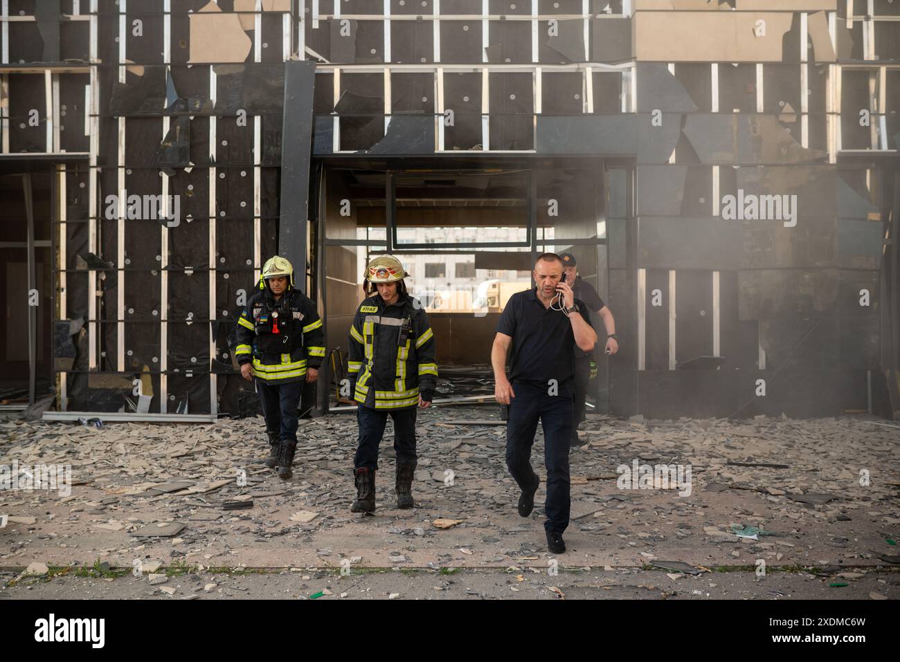 Attaque russe à la bombe planante sur la zone résidentielle de Kharkiv le 22 juin 2024 Banque D'Images