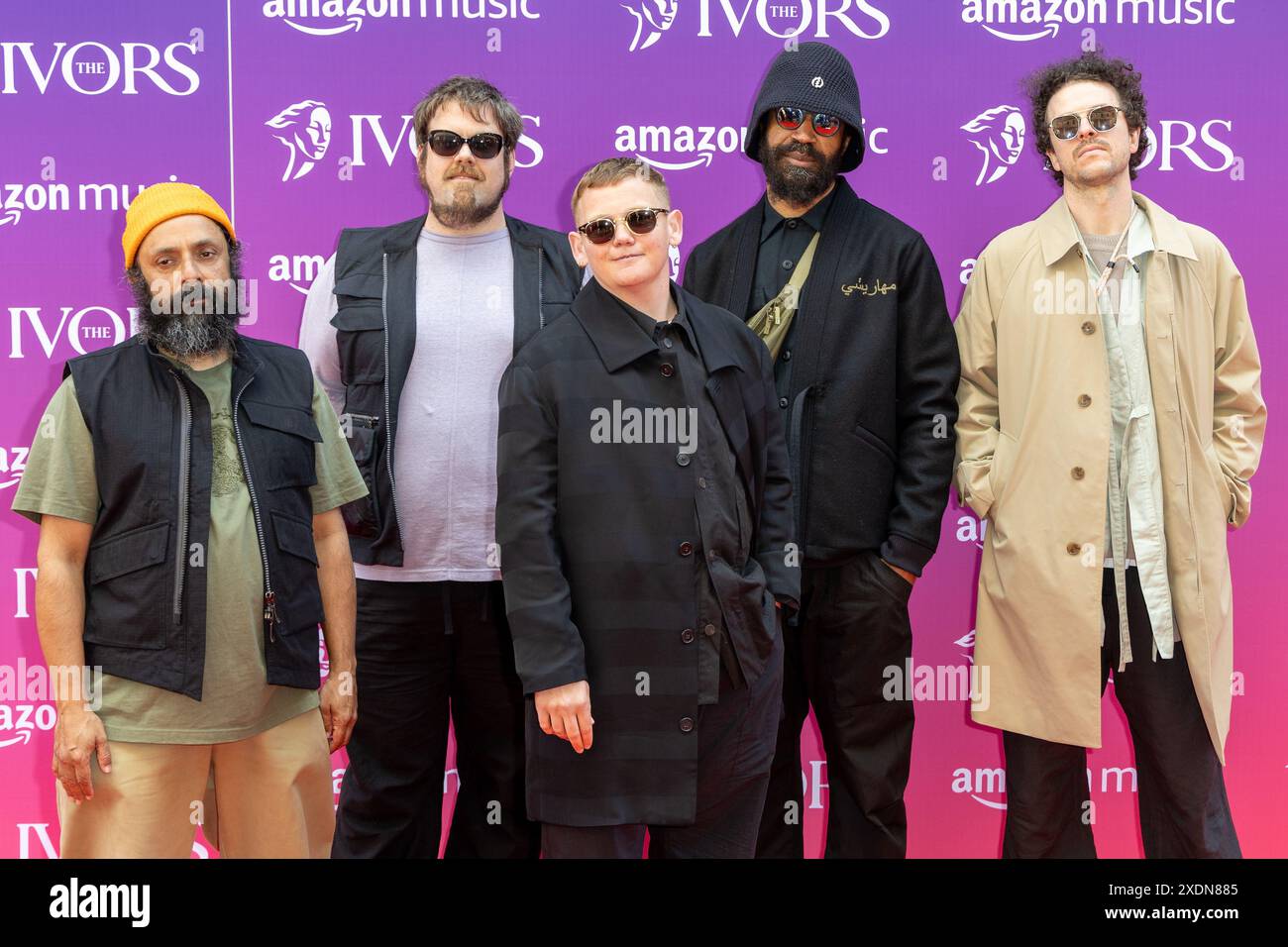 Invités tapis rouge arrivant aux Ivor Novello Awards 2024 avec : Speakers Corner Quartet, Peter Bennie, Biscuit, Kwake Bass, Kae Tempest, Raven Bush où : Londres, Royaume-Uni quand : 23 mai 2024 crédit : Phil Lewis/WENN Banque D'Images