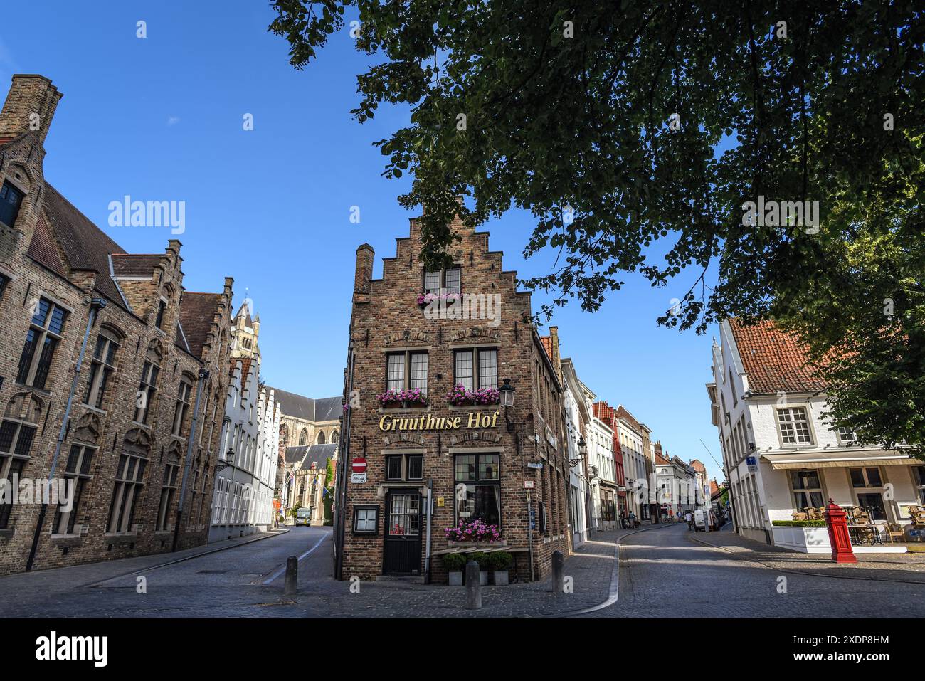 Le charmant Gruuthuse Hof dans un coin pittoresque de Bruges - Belgique Banque D'Images