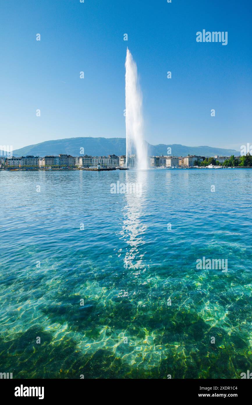 Géographie / voyage, Suisse, le Jet d'eau, point de repère dans le bassin du lac de Genève, NO-EXCLUSIVE-USAGE POUR LE PLIAGE-CARTE-VOEUX-CARTE-POSTALE-UTILISATION Banque D'Images