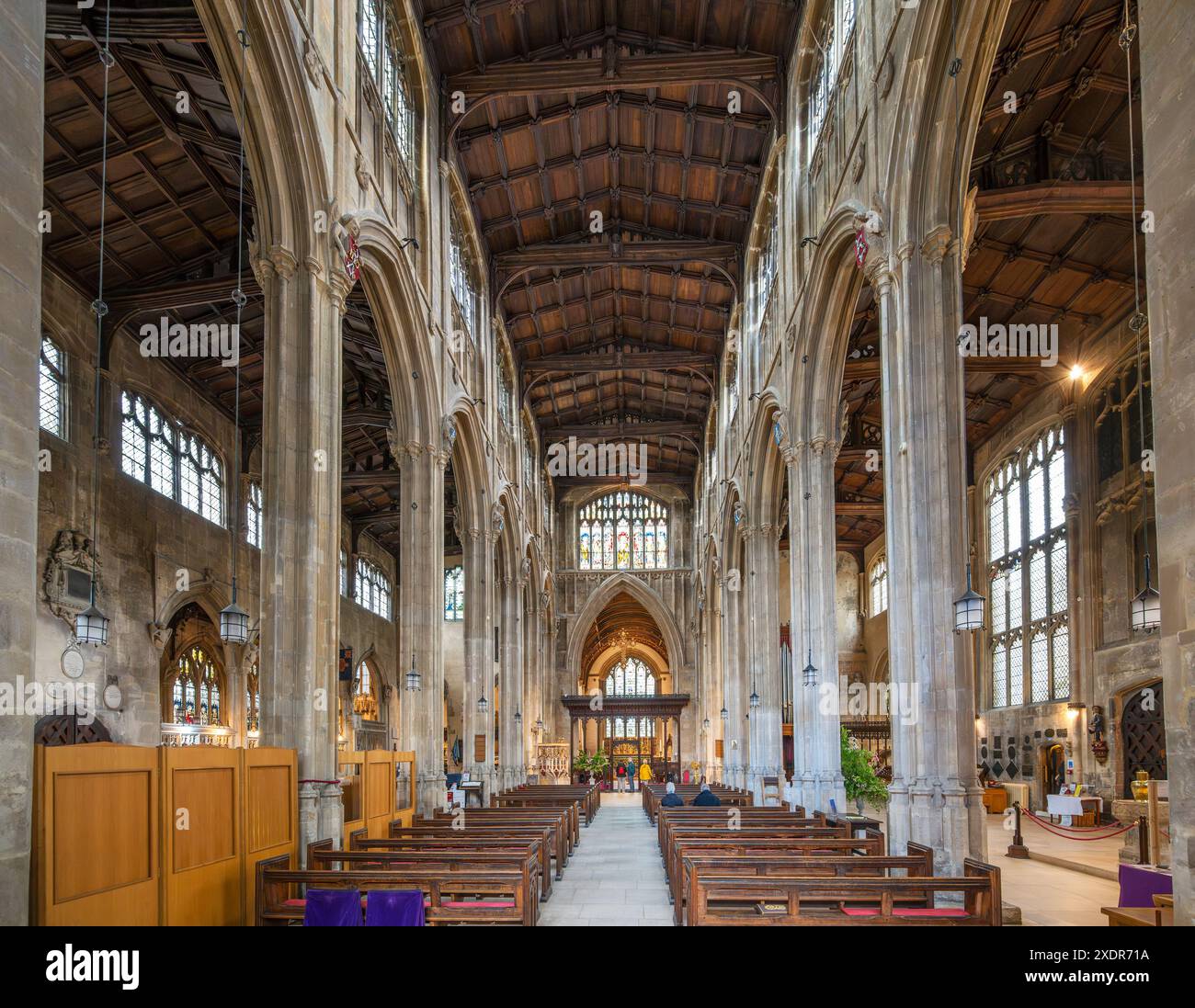 La nef de l'Église de Saint-Jean-Baptiste, Cirencester, Gloucestershire, Angleterre, Royaume-Uni Banque D'Images La nef de l'Église de Saint-Jean-Baptiste, Cirencester, Gloucestershire, Angleterre, Royaume-Uni Banque D'Images
