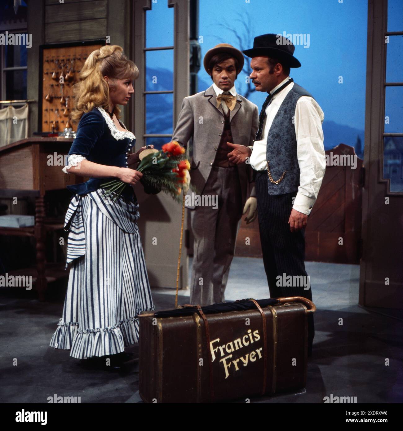 Pistolen-Jenny, Fernsehfilm, Deutschland, 1969, nach dem Drehbuch : Calamity Jane von James O'Hanlon, Régie : Alfred Weidenmann, Szene : Rotraud Schindler, Gus Backus, Ralf Wolter Banque D'Images