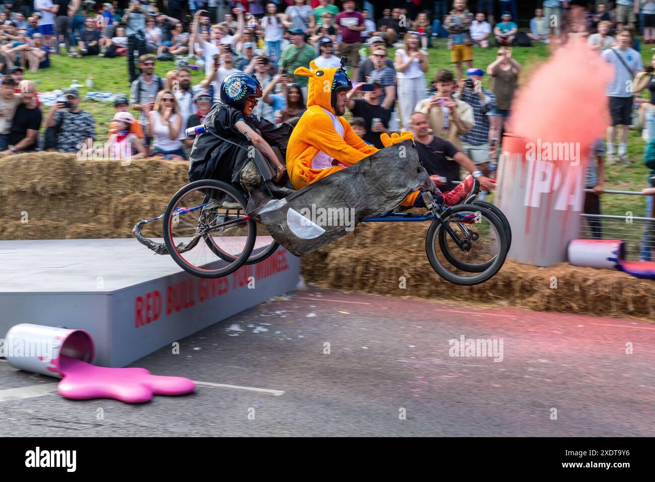 Kangourou Jackaroos chariot de course gravitaire à la Red Bull Soapbox Race Londres, dans le parc d'Alexandra Palace, Royaume-Uni Banque D'Images