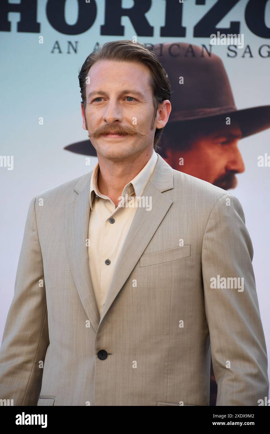 Los Angeles, Californie, USA 24 juin 2024 L'acteur James Landry Hebert assiste à la première de Los Angeles de ÒHorizon : an American Saga - Chapter 1Ó au Regency Village Theatre le 24 juin 2024 à Los Angeles, Californie, USA. Photo de Barry King/Alamy Live News Banque D'Images