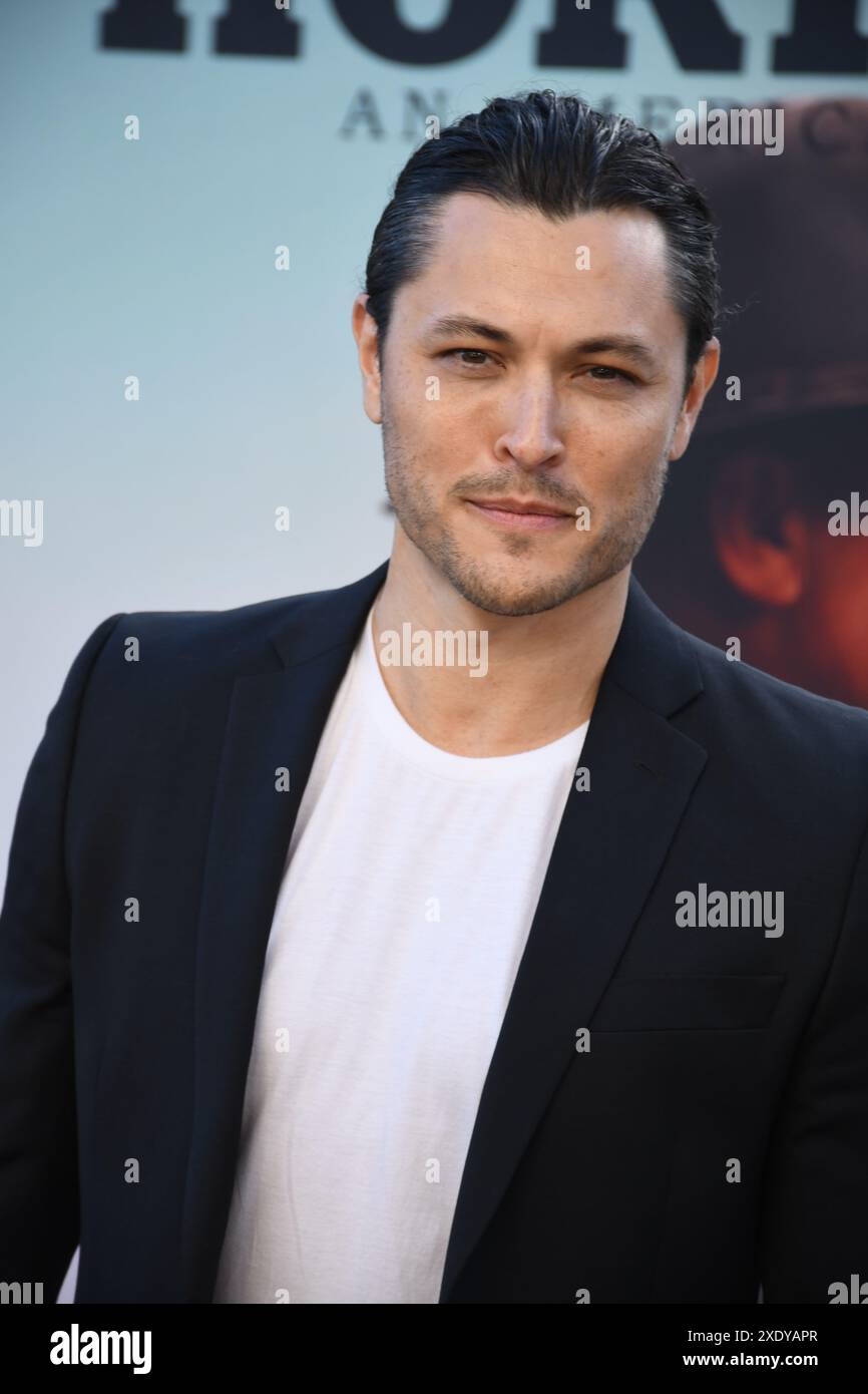 Los Angeles, Californie, USA 24 juin 2024 L'acteur Blair Redford assiste à la première de Los Angeles de ÒHorizon : an American Saga - Chapter 1Ó au Regency Village Theatre le 24 juin 2024 à Los Angeles, Californie, USA. Photo de Barry King/Alamy Live News Banque D'Images