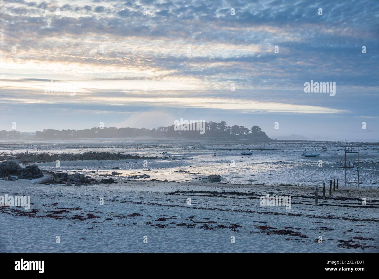 Géographie / voyage, France, Bretagne, paysage brumeux Ar Roscoff Pier, ADDITIONAL-RIGHTS-CLEARANCE-INFO-NOT-AVAILABLE Banque D'Images