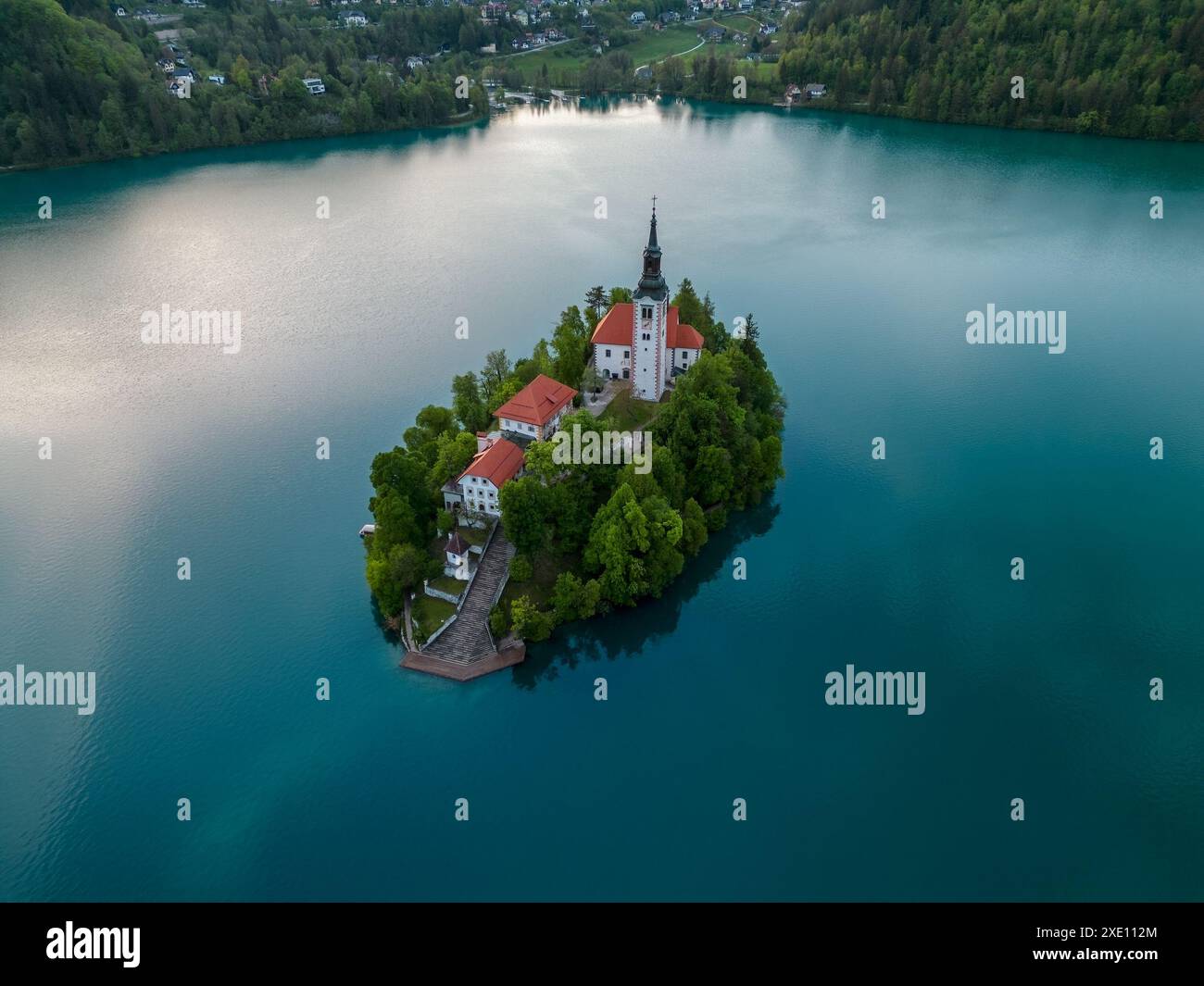Lac de Bled avec église sur une petite île Banque D'Images