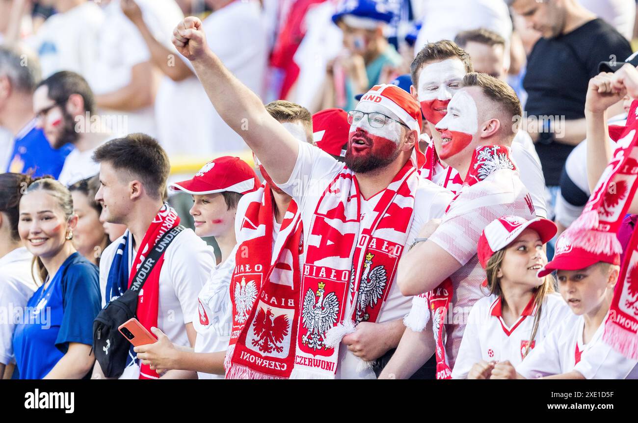 BVB Stadion Dortmund, Dortmund, Allemagne. 25 juin 2024. Euro 2024 Groupe d Football, France contre Pologne ; Pologne fans crédit : action plus Sports/Alamy Live News Banque D'Images