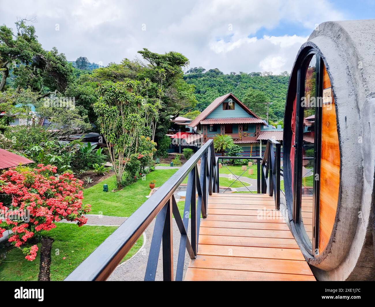 Panama, Boquete, jardin tropical et salle en forme de tonneau Banque D'Images