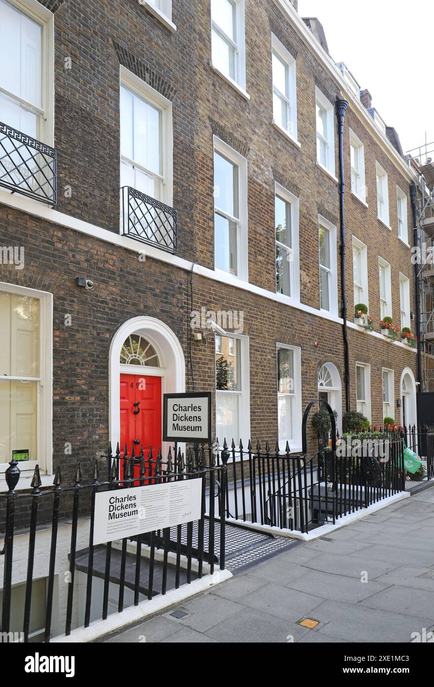 Le musée Charles Dickens au 48-49 Doughty Street, Bloomsbury, Londres, Royaume-Uni. La maison dans laquelle il a vécu et écrit 1837 - 1839. Banque D'Images