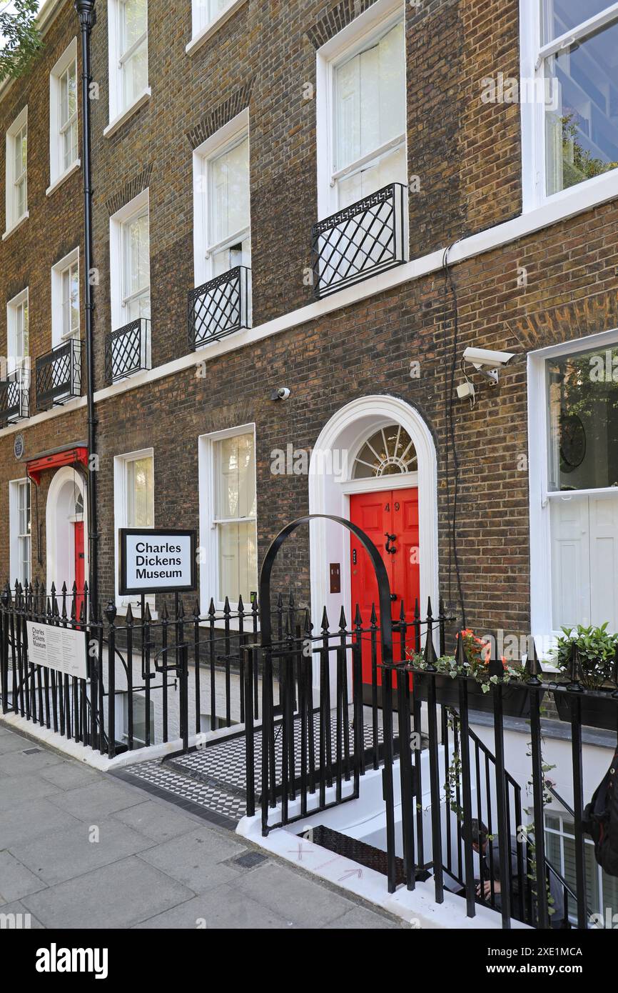 Le musée Charles Dickens au 48-49 Doughty Street, Bloomsbury, Londres, Royaume-Uni. La maison dans laquelle il a vécu et écrit 1837 - 1839. Banque D'Images