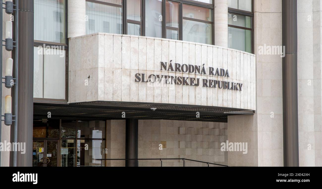 Le bâtiment du Conseil national de la République slovaque ( Narodna rada Slovenskej republiky ) à Bratislava. Slovaquie. Banque D'Images