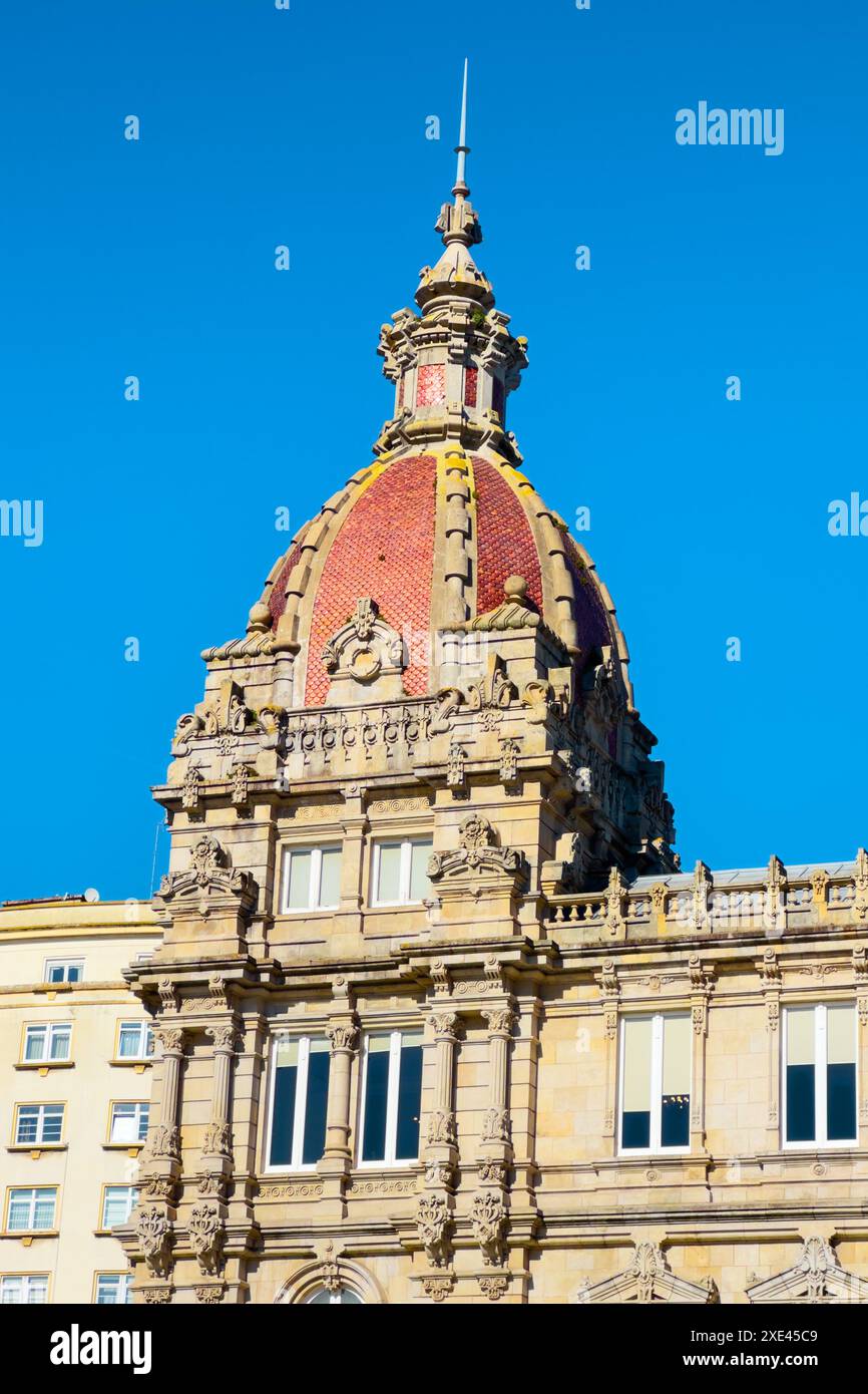 La Coruna Hôtel de ville sur la place Maria Pita, Galice Espagne. Banque D'Images