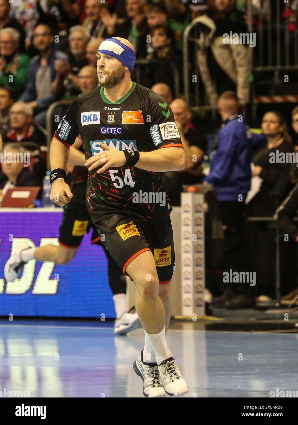 Oscar Bergendahl (SCM) avec bandage tête Handball Bundesliga saison 2023-2024 SC Magdeburg - Rhein Neckar LÃ¶WEN à Magdeburg on Banque D'Images