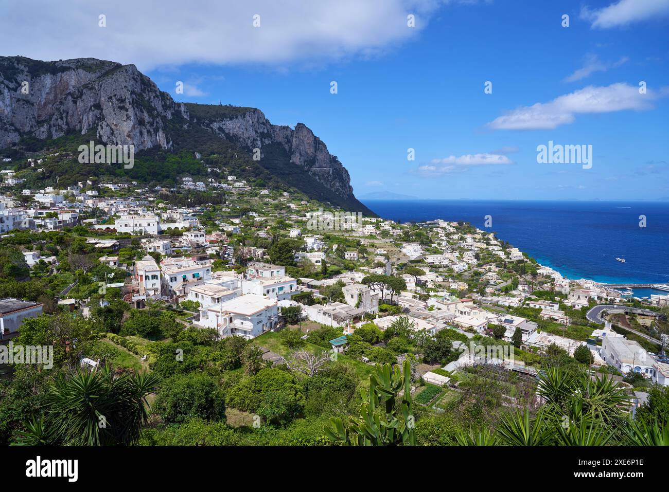 Vue panoramique de Capri au printemps, Italie Banque D'Images