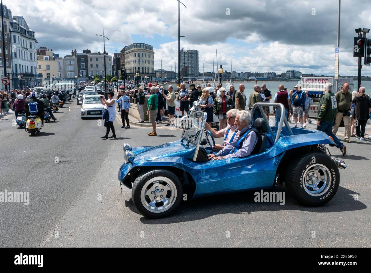 Beach Buggy conduite sur le front de mer à Margate Kent Royaume-Uni Banque D'Images