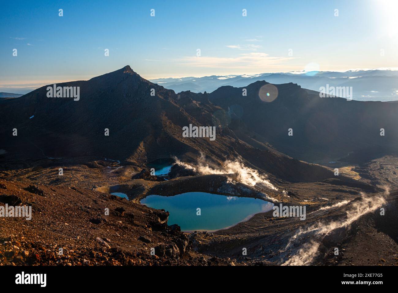 Emeraude Lakes au lever du soleil, parc national de Tongariro, site du patrimoine mondial de l'UNESCO, Île du Nord, Nouvelle-Zélande, Pacifique Banque D'Images