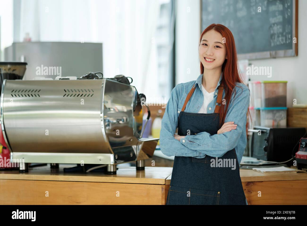 Démarrage de l'entreprise, les femmes dirigeant la nouvelle entreprise confient leur confiance en elles-mêmes Banque D'Images