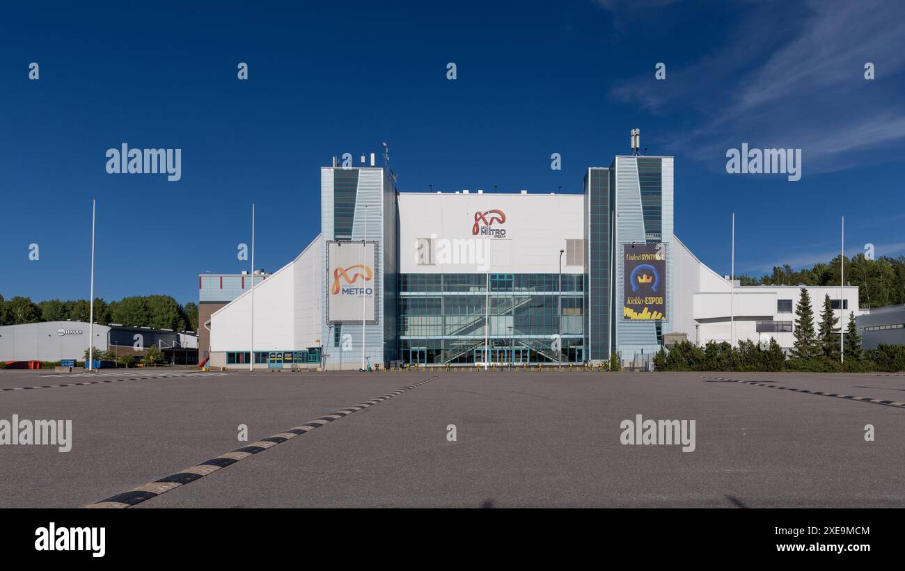 Espoo Metro Areena site sportif à Espoo un jour d'été Banque D'Images