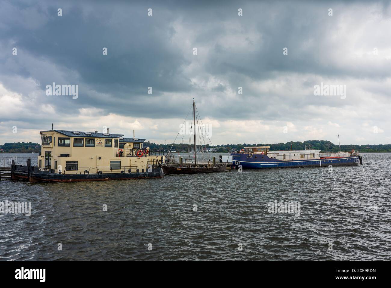 Jetée sur la rivière Schlei à Schleswig, Allemagne. Banque D'Images