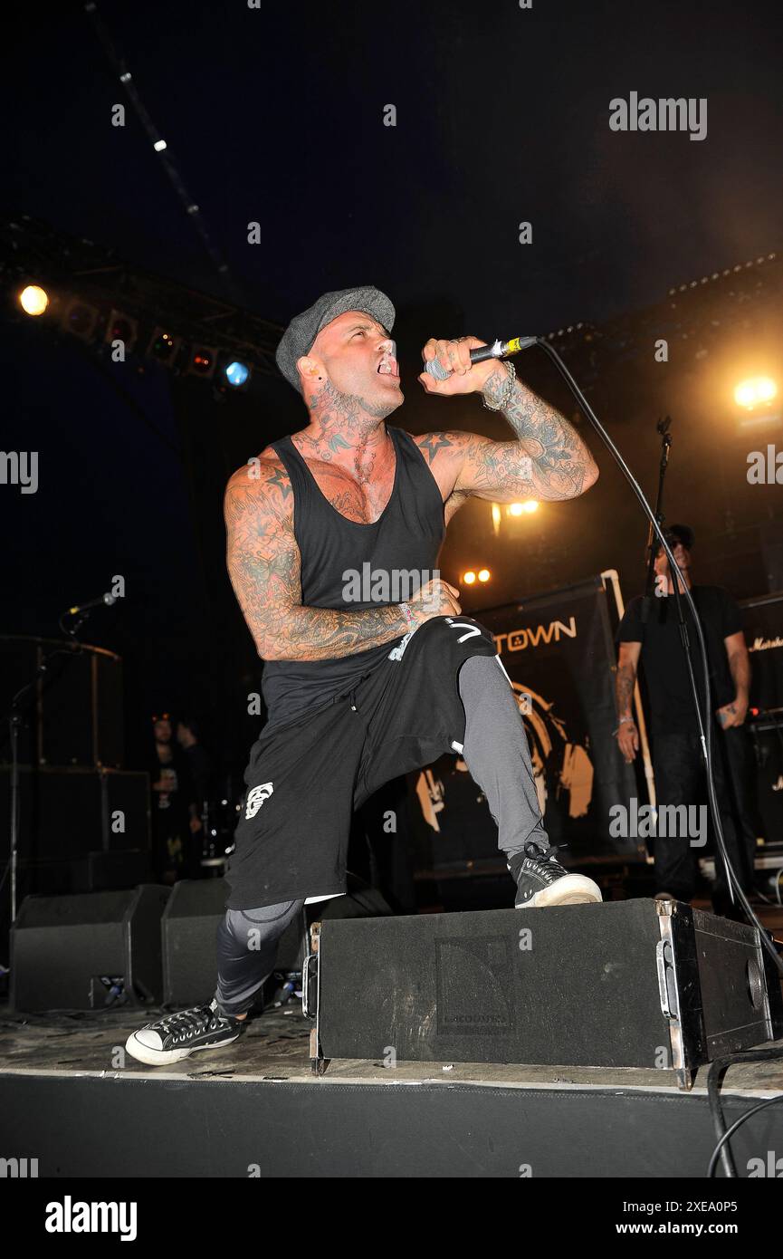 LEICESTERSHIRE, ANGLETERRE - 15 juin : Shiffty Shellshock (Seth Binzer) de Crazy Town se produisant au Download Festival, Donington Park le 15 juin 2014 à L. Banque D'Images