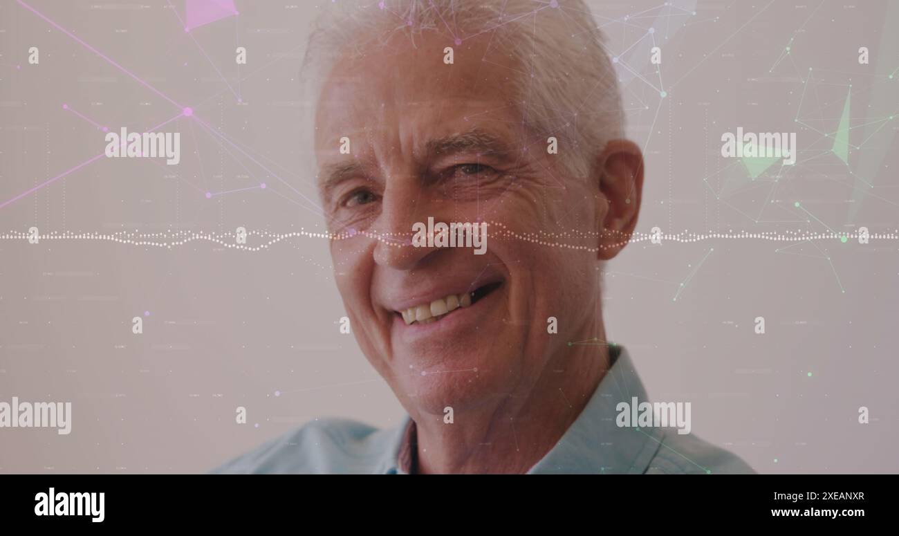 Image d'un réseau de connexions sur un homme senior caucasien Banque D'Images