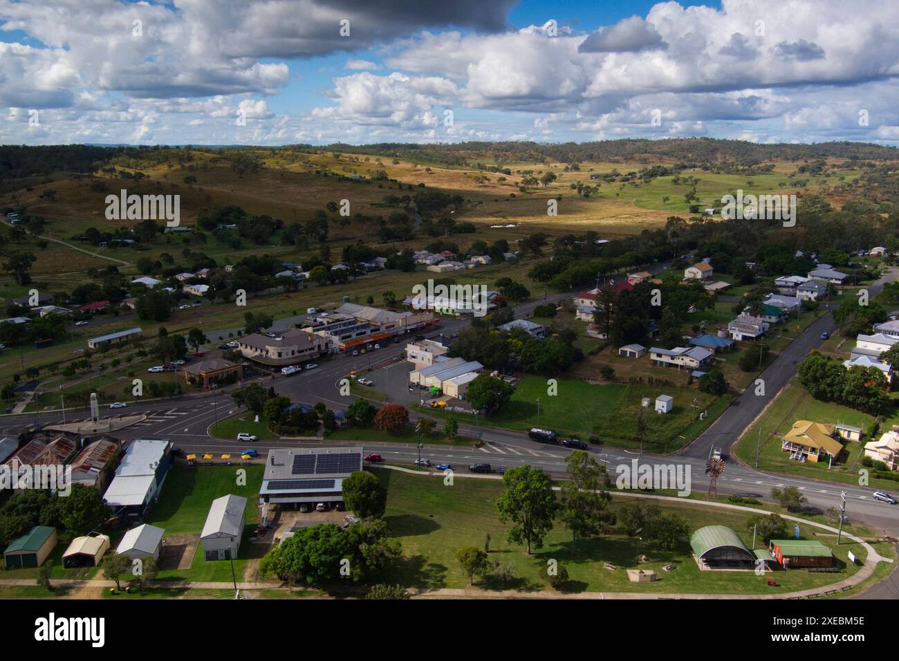 Aérien du petit village régional de South Burnett de Goomeri Queensland Australie Banque D'Images