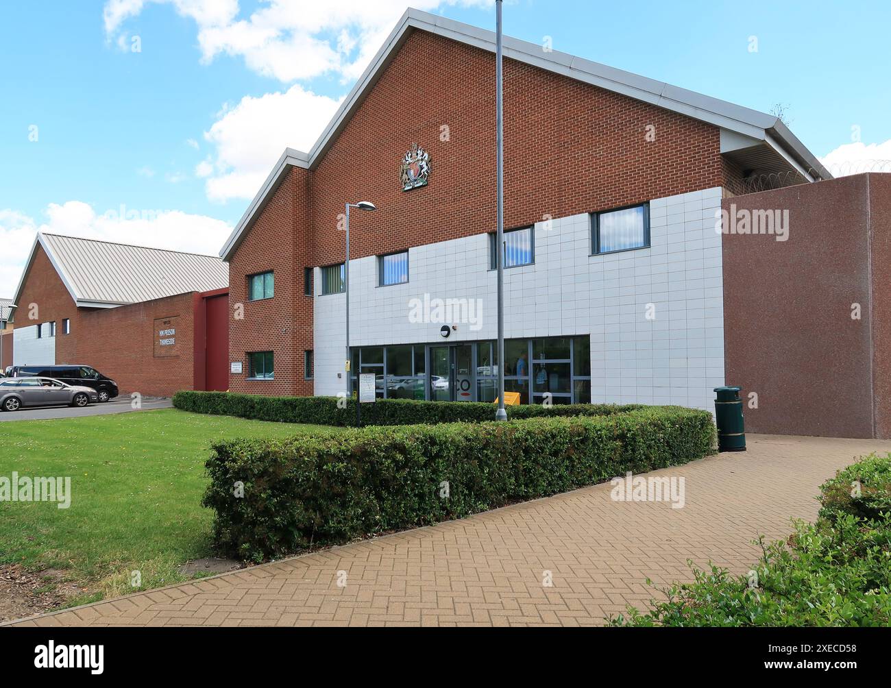 Entrée principale de la prison de Thameside dans le sud-est de Londres, Royaume-Uni. Prison pour hommes Catagory B gérée par Serco. Banque D'Images