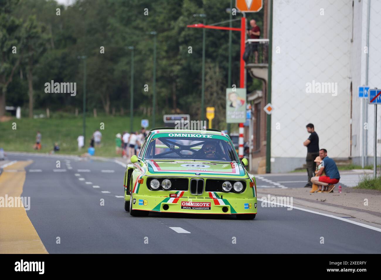 BMW 320 Turbo BEI der Parade in Spa Motorsport, CrowdStrike 24H of Spa, Belgien, Spa-Francorchamps, Parade in Spa,26.06.2024 Foto : Eibner-Pressefoto/Juergen Augst Banque D'Images