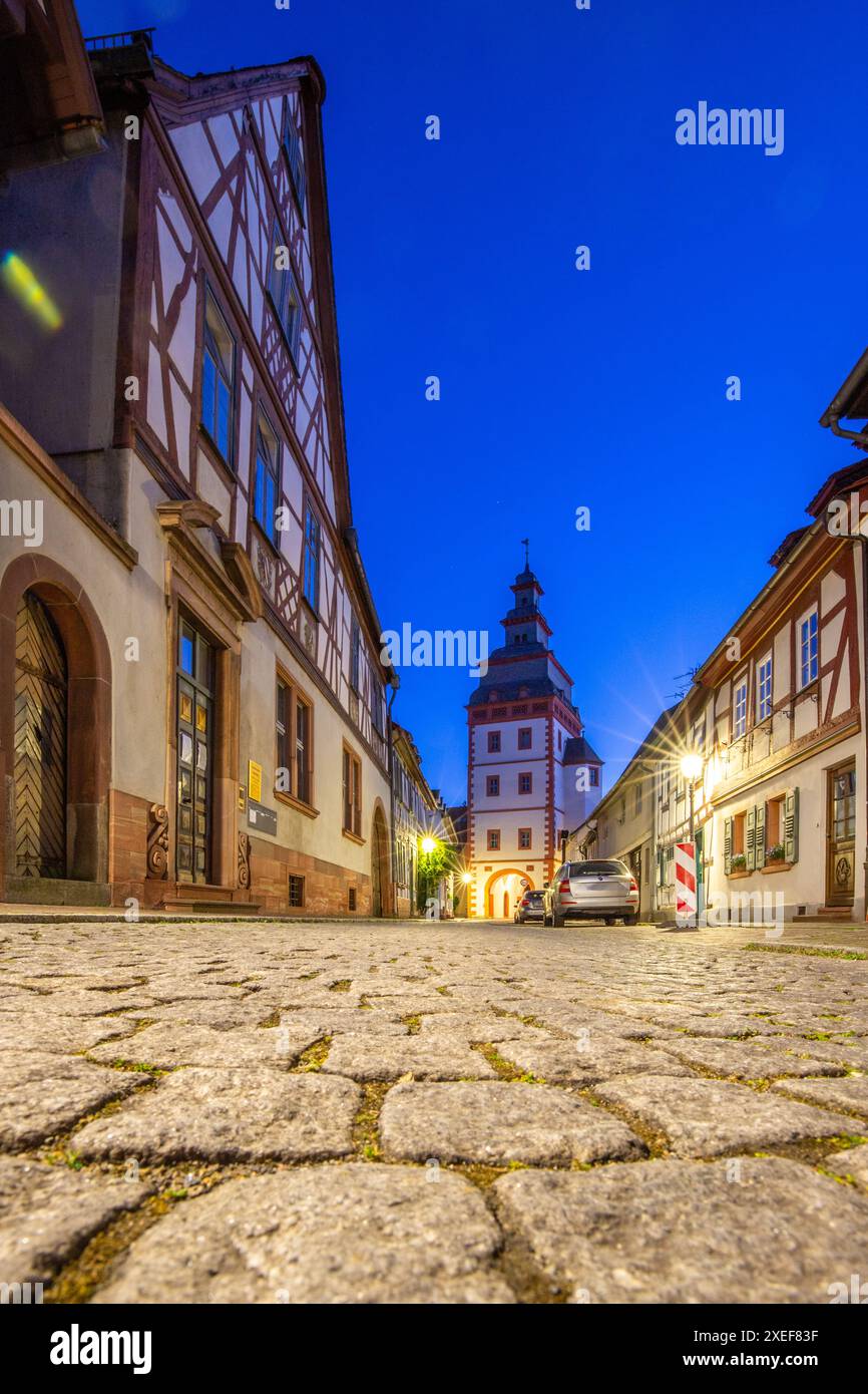 Vieille ville, maisons à colombages et rues d'une ville. Seligenstadt, Hesse Allemagne Banque D'Images