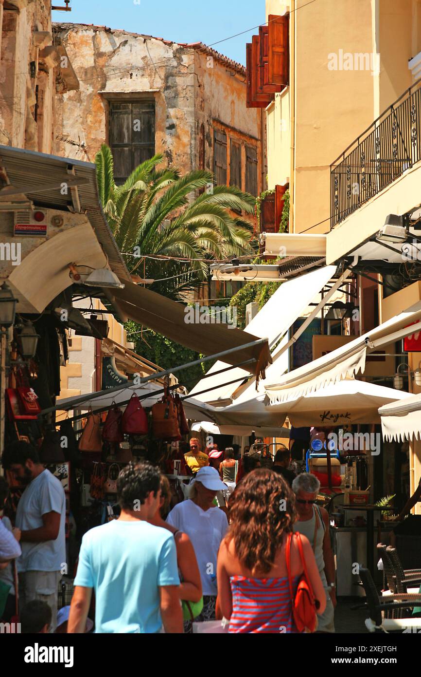 Shopping dans la vieille ville de Crète Banque D'Images