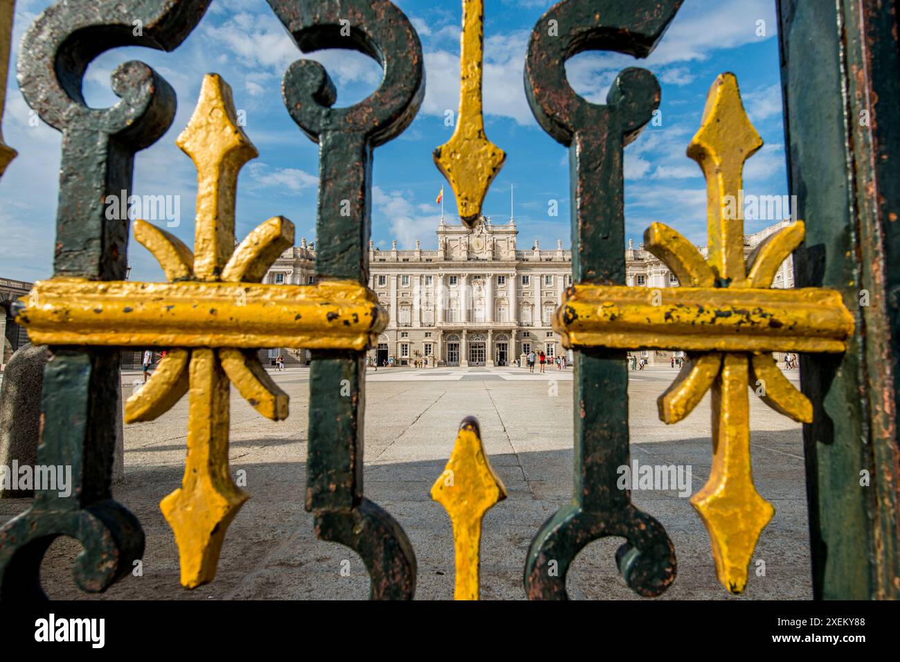 Porte principale du Palais Royal, Madrid, Espagne. Banque D'Images