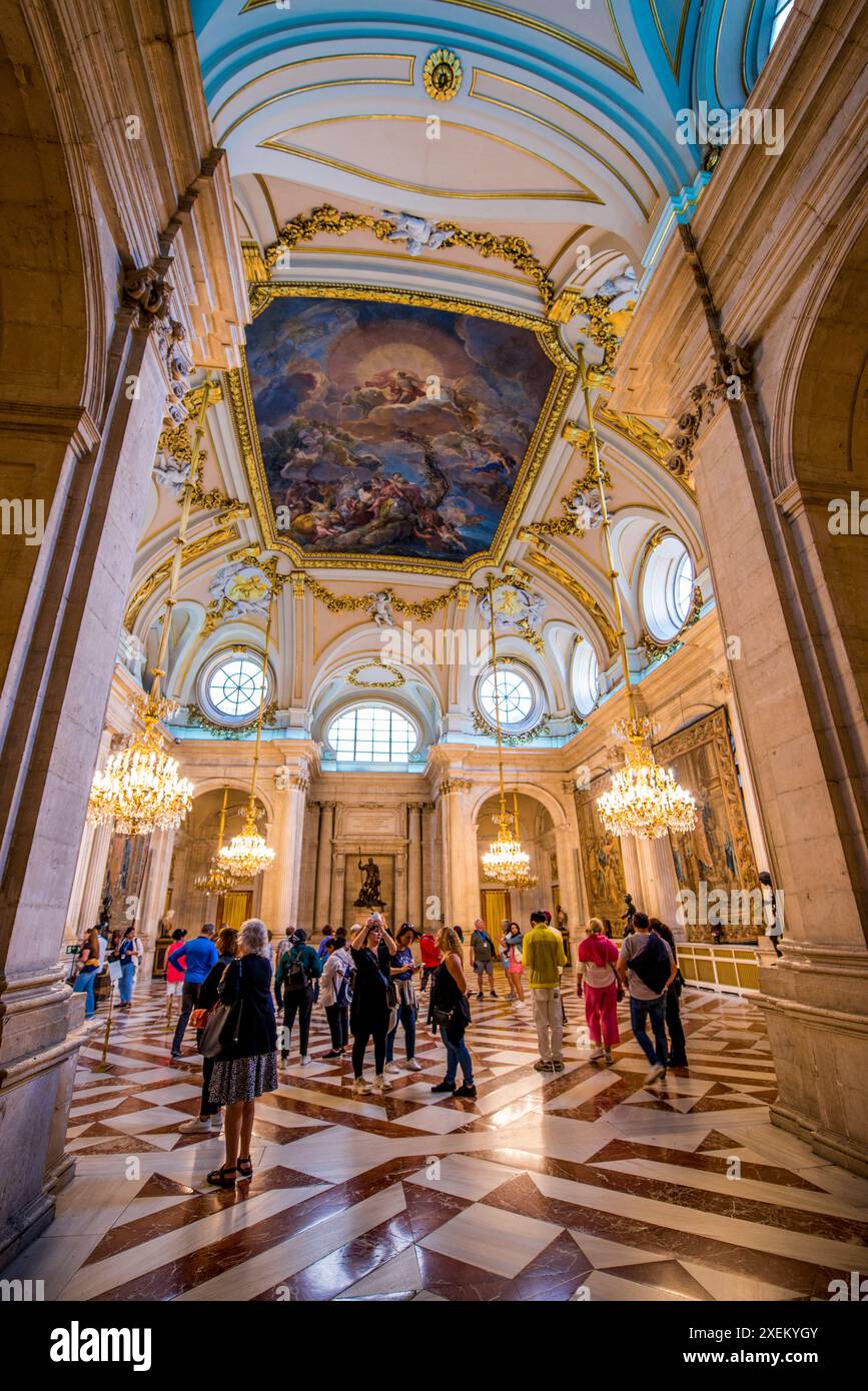 Hall des colonnes du Palais Royal, Madrid, Espagne. Banque D'Images