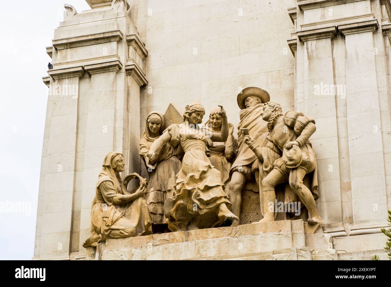 Monument à Miguel de Cervantes dans le parc Cuartel de la Montana, Plaza de Espana, Madrid, Espagne. Banque D'Images
