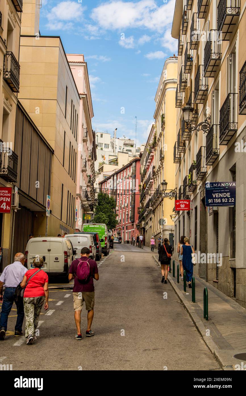 Scène de rue autour de Calle Mayor, Madrid, Espagne. Banque D'Images