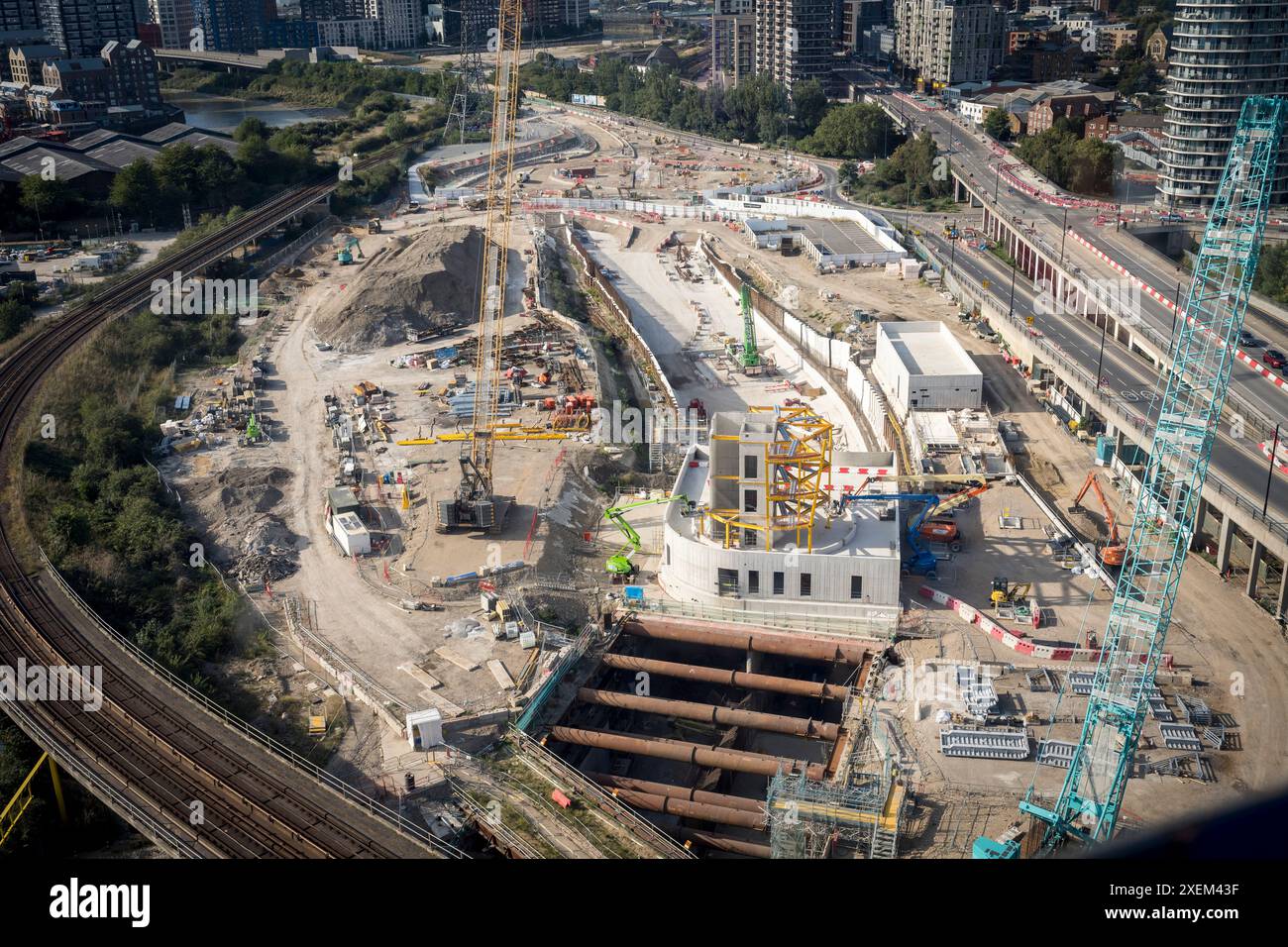 Vue aérienne d'un chantier de construction vu du téléphérique de Londres, également connu sous le nom de Dangleway, Docklands, Londres, Royaume-Uni ; Londres, Angleterre Banque D'Images