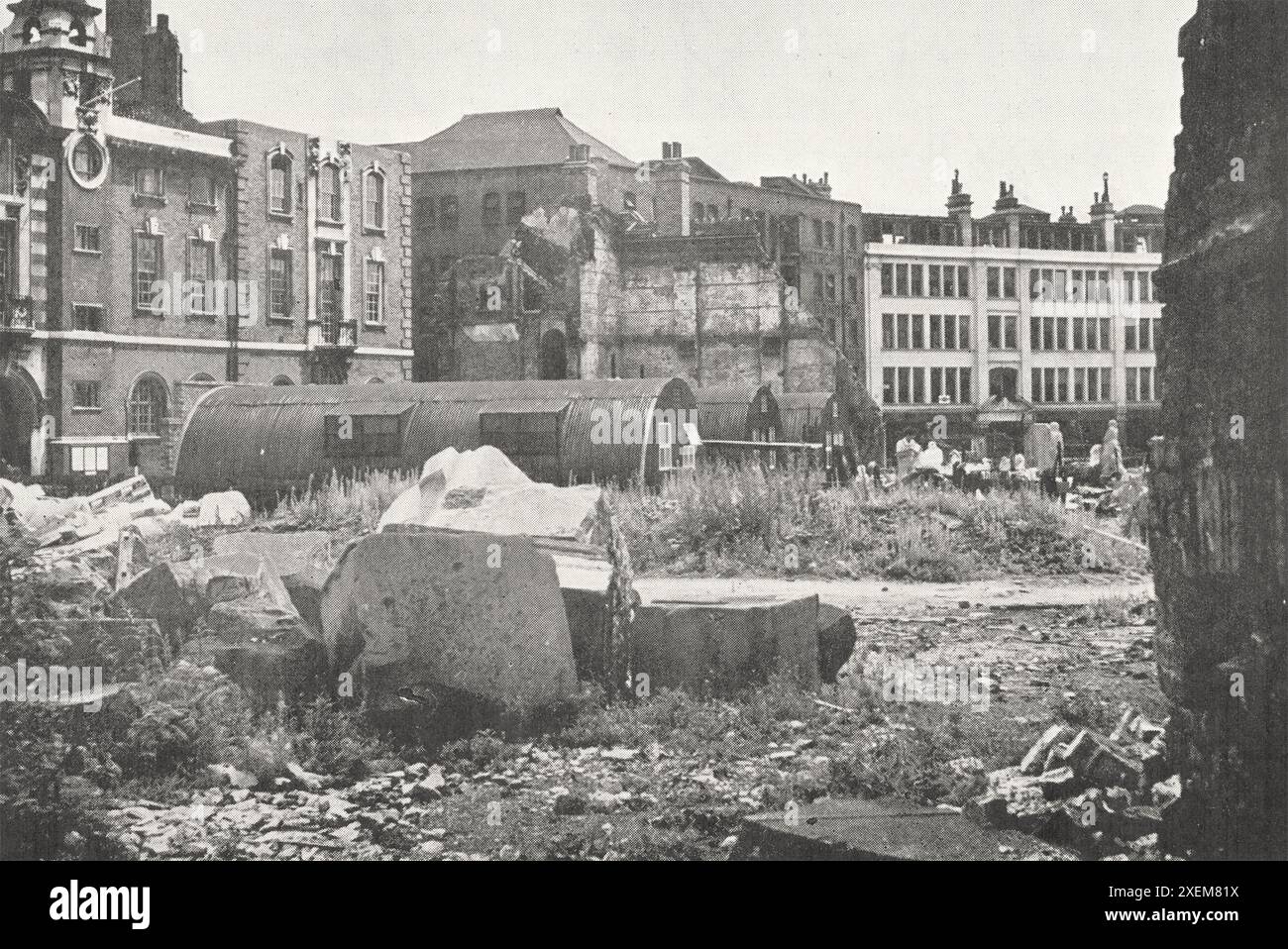 Dégâts causés par la bombe Blitz de la ville de Londres. En regardant vers le sud dans Jewry Street. Banque D'Images