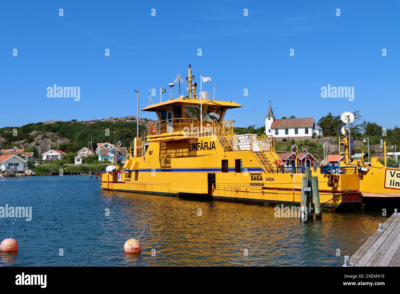 Le ferry de Hamburgsund Village à Hamburgö île sur la côte ouest de la Suède Banque D'Images