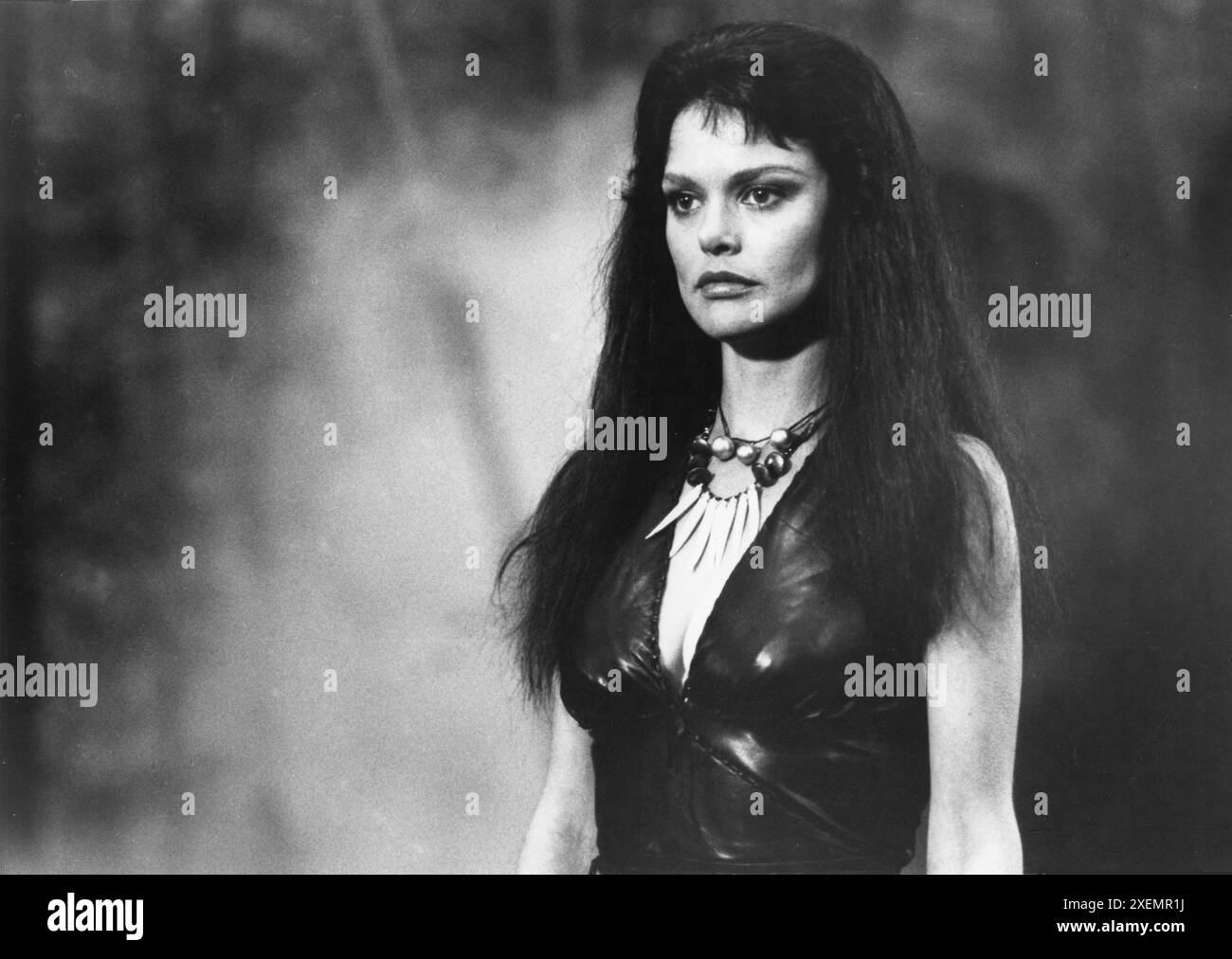 ELISABETH BROOKS dans le rôle de Marsha dans une scène DU HURLEMENT 1981 réalisateur JOE DANTE roman GARY BRANDNER scénario JOHN SAYLES et TERENCE H. WINKLESS maquillage ROB BOTTIN musique PINO DONAGGIO Avco Embassy Pictures / International film Investors Banque D'Images