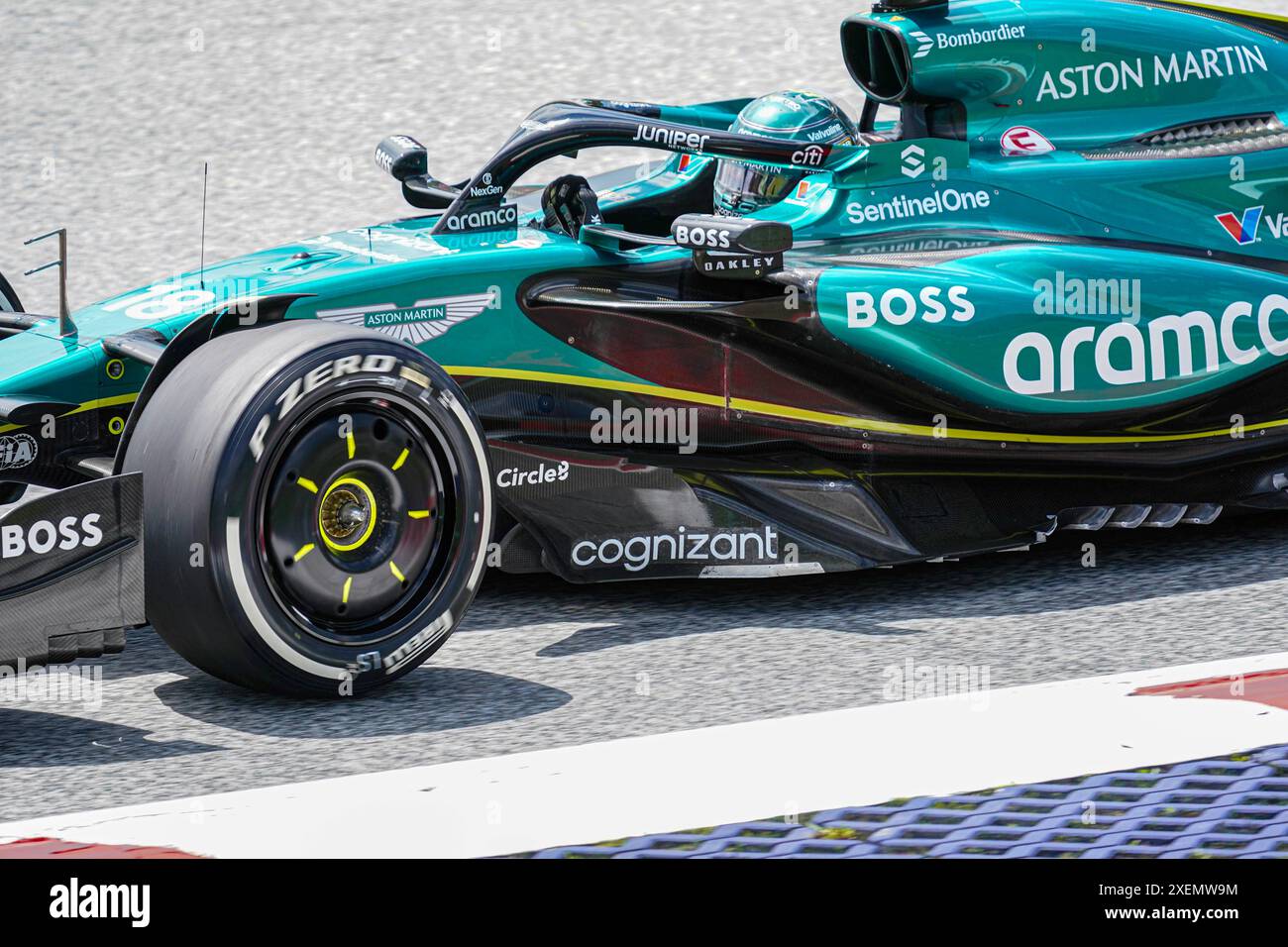 Spielberg, Autriche. 28 juin 2024. Lance Stroll (CAN) - Aston Martin Aramco F1 Team - Aston Martin AMR24 - Mercedes lors des essais libres 1 de formule 1 Qatar Airways Austrian Grand Prix 2024, RedBull Ring, Spielberg, Autriche 28 juin 2024 crédit : Sipa USA/Alamy Live News Banque D'Images